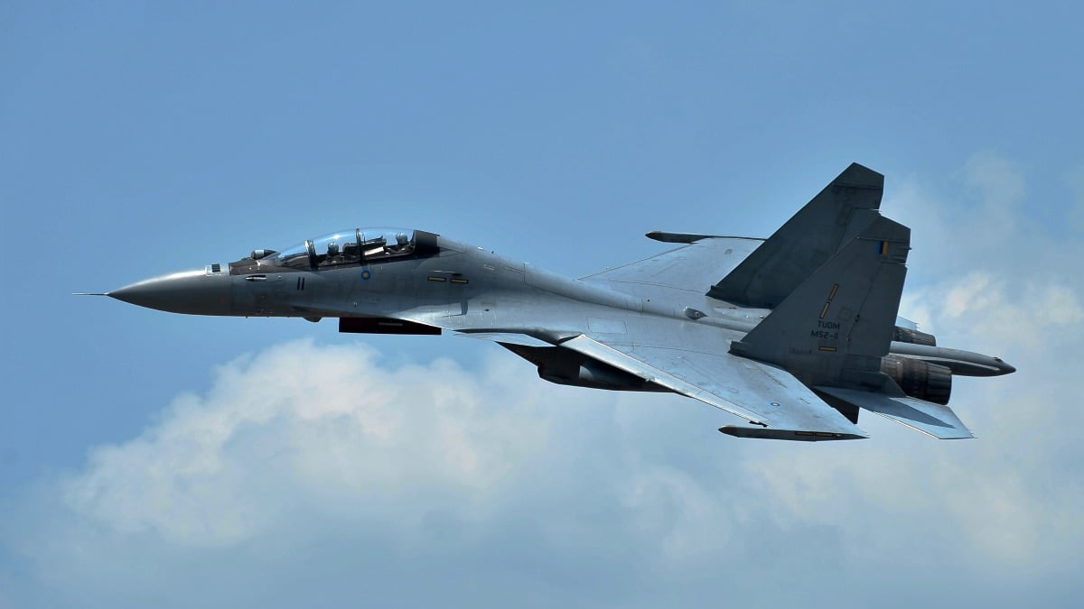 Powered By Russian Jets & Western Technology, India Aims To Dominance The Market For Light Combat Aircraft