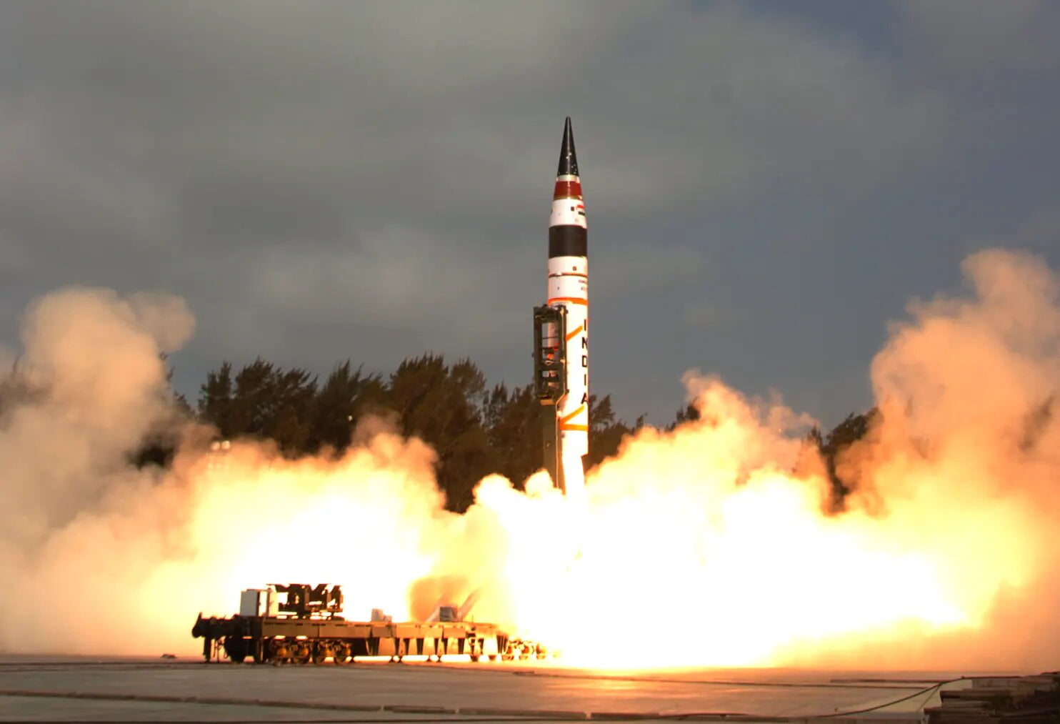 India Tests The Agni V Missile Successfully Despite Tensions With China On Their Border