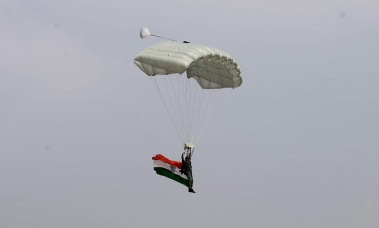 Army Central Command Chief Leads Para Jump On Penultimate Day Of Service