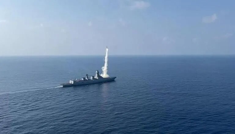 Defence Ministry 15,000 Crore+ Deal For 200 Extra Brahmos For Navy
