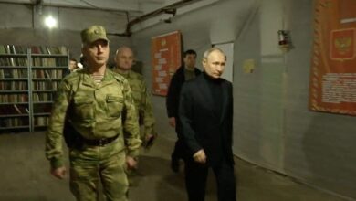 ‘important To Hear Your Opinion’: Putin Visits Occupied Ukraine