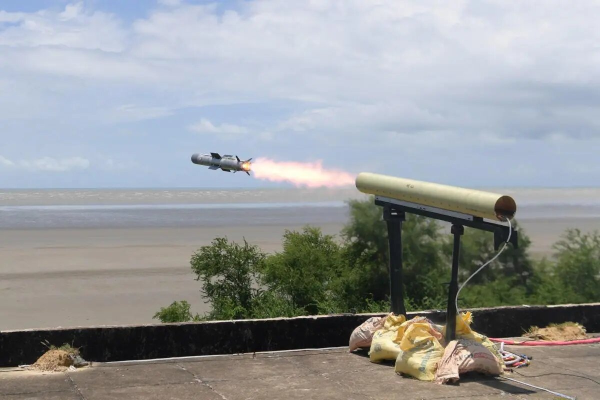 Indian Armed Forces Set To Get Tank-Buster Missiles As HELINA And Dhruvastra Clear Trials