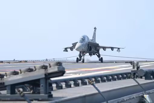 DAC To Review Ambitious Aircraft Carrier Proposals With LCA-MK1A Jets