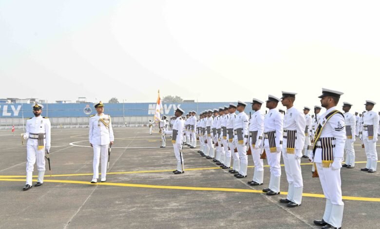 Vice-Admiral Sanjay Singh Assumes Command Of Western Naval Command In Mumbai