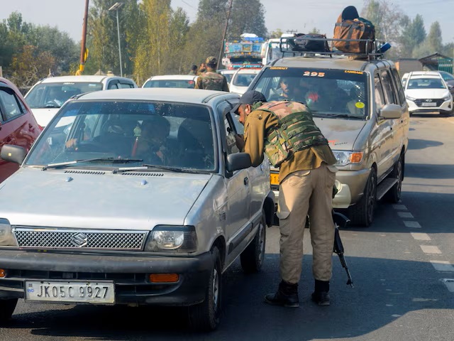 After Terror Attack, J&K's Infrastructure Projects With More Laborers To Use Stricter Security