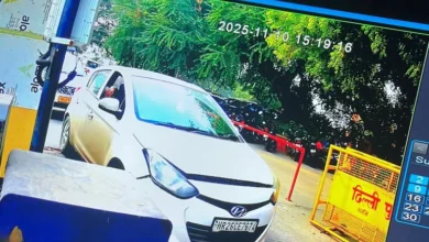 Red Fort Blast-Suspected Suicide Bomber Waited 3 Hours in Car Before Explosion