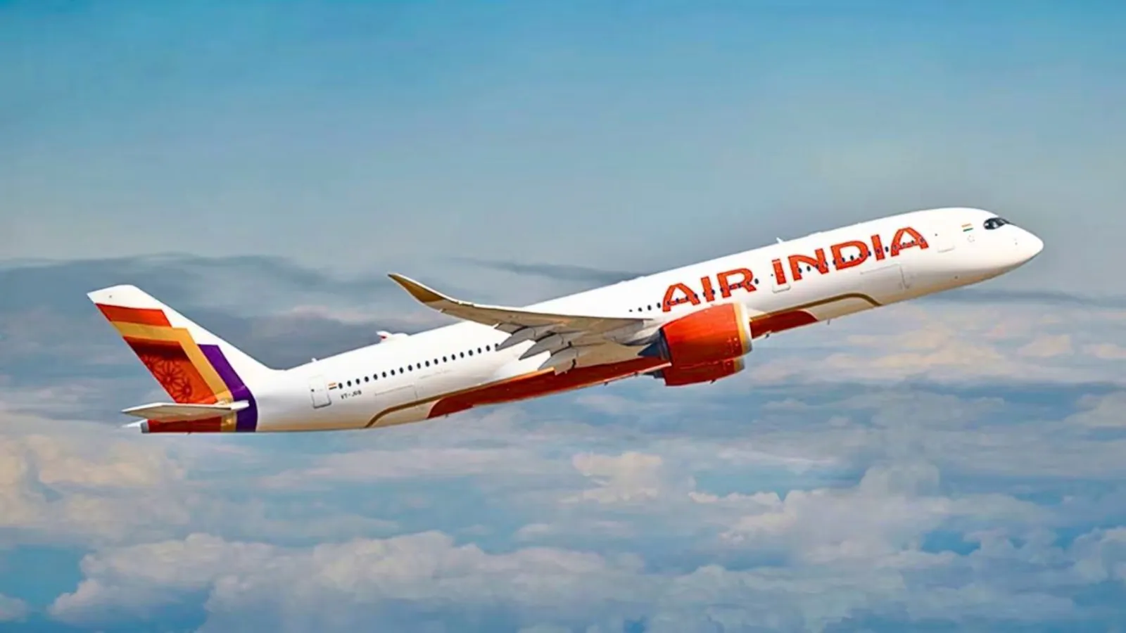 Air India Flight Briefly Enters Pakistani Airspace During Delhi-Amritsar Approach