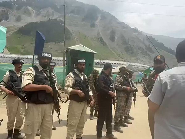 NSG, SOG, CRPF Execute Security Drill at Amarnath Base Camp Before Yatra Season