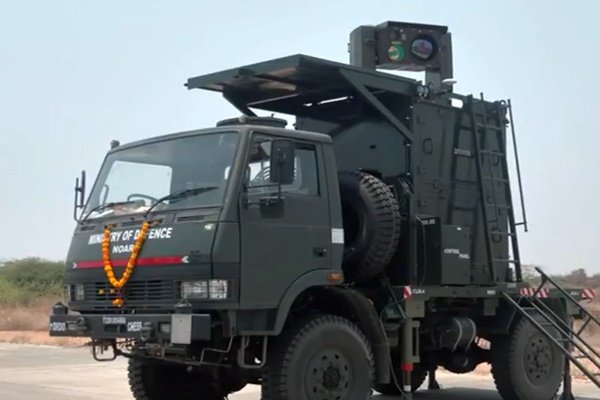 Nibe demonstrates Garudastra 120mm guided mortar at Mhow