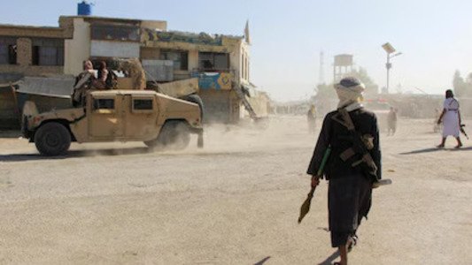 Pakistan Conducts Cross-Border Operation in Afghanistan Frontier Zone (1)