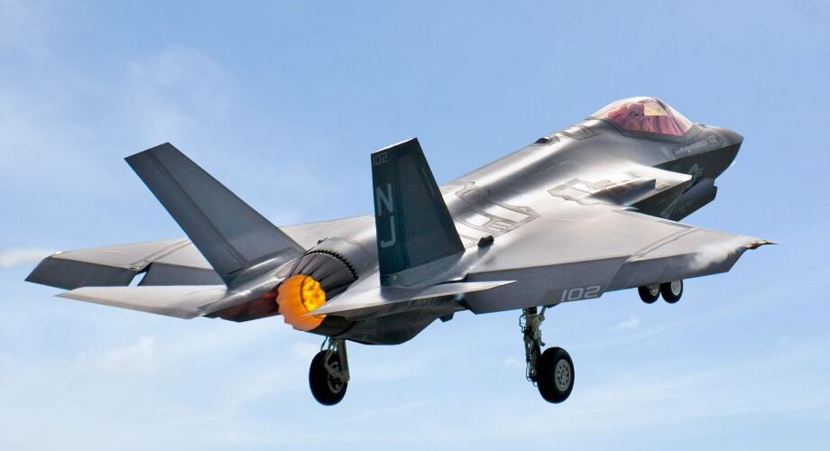 China's J-35 Stealth Fighter for Pakistan Reignites F-35 Debate in India