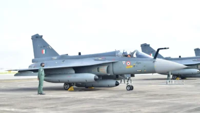 HAL Tejas MK-1A Demonstrates Mid-Board Drop Tanks for Enhanced Combat Range