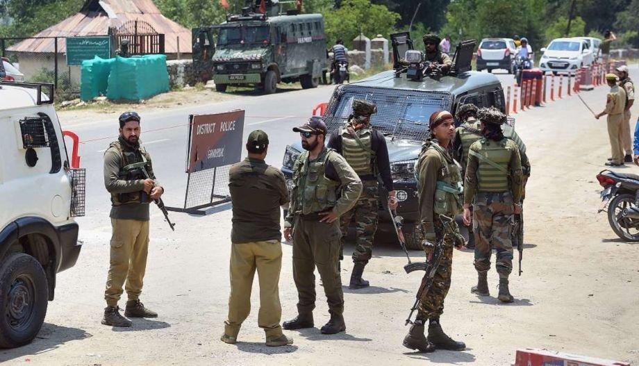 Landmine Explosion in Uri Sector Leaves Two Army Personnel Injured Near LoC