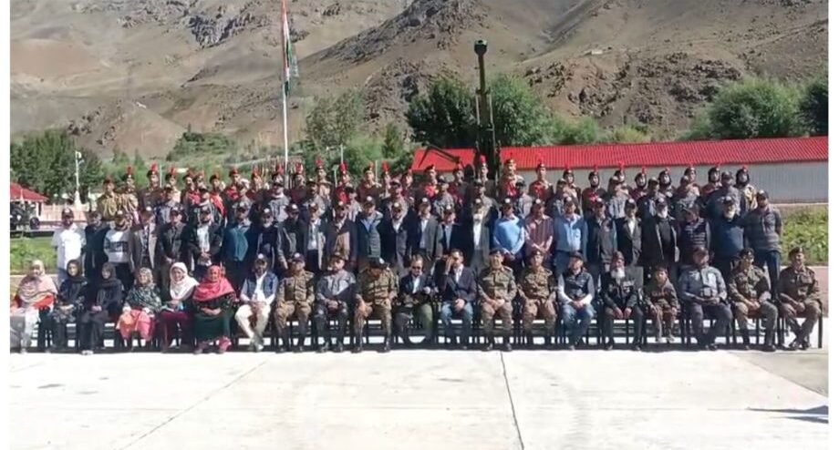 Indian Army Artillery Regiment Flags Off Motorcycle Expedition from Drass to Honour Operation Vijay Heroes