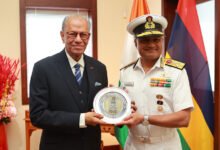 Navy Chief Admiral Swaminathan Holds Talks With Mauritius PM on Maritime Security