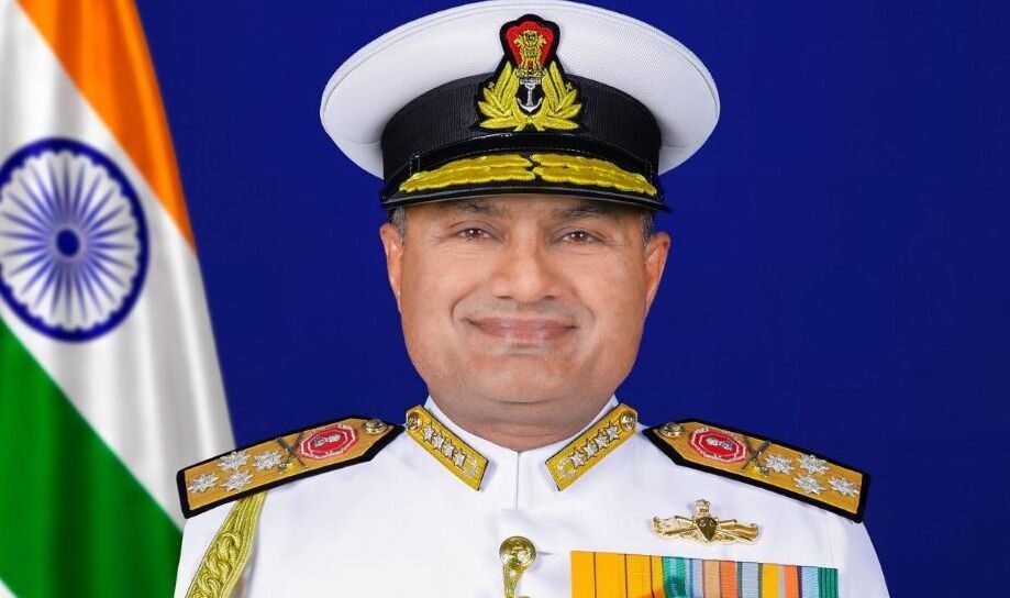 Navy Chief Admiral Krishna Swaminathan Begins Four-Day Mauritius Visit