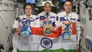 Russian Cosmonauts Hold Indian Tricolour Aboard ISS, Send Independence Day Greetings
