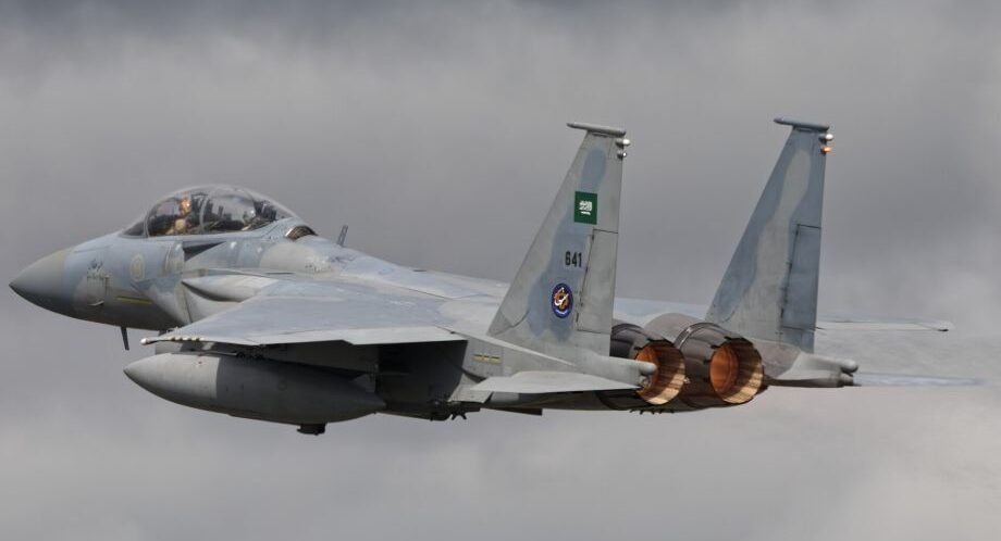 Saudi Airstrikes Intensify Yemen Conflict as Pakistan Signals Defence Support for Riyadh