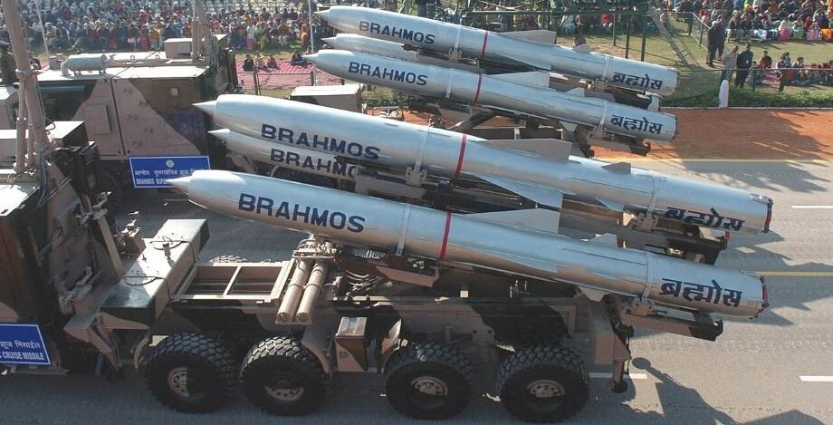 Brazilian Military Delegation Visits India to Explore BrahMos, Akash and Garuda 105 V2 Defence Systems