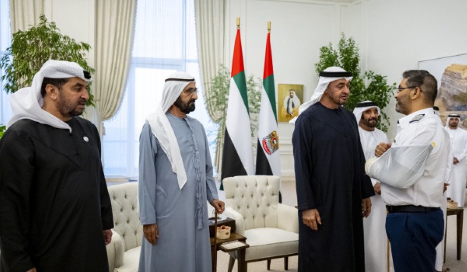 UAE Honours Indian-Origin Flydubai Captain Smit Machchhar for Courage During Mid-Air Emergency